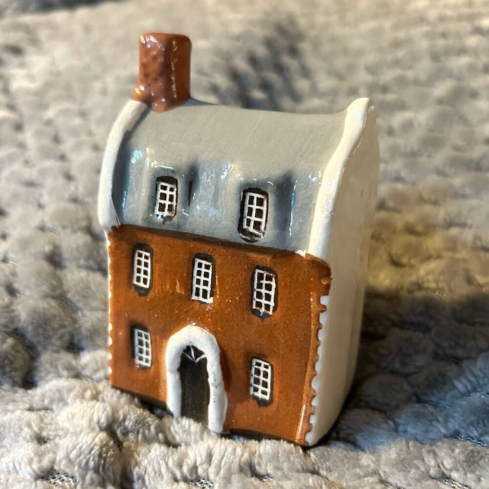 Mudlen End Studio #14 The Doctors House Cottage